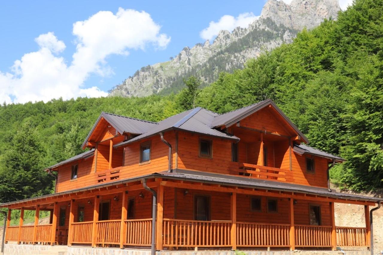 Bujtina Malaj Hotel Valbona Kültér fotó